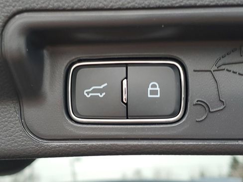 New 2026 Ford Explorer Active image 32