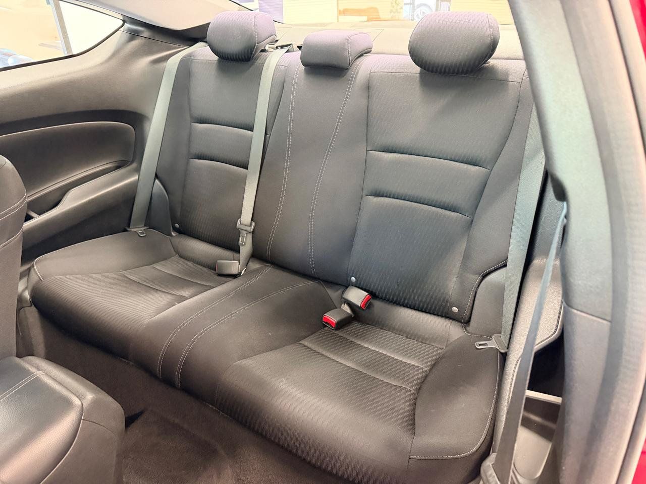 Used 2015 Honda Accord EX image 19