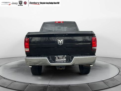 Used 2018 RAM 2500 SLT image 7