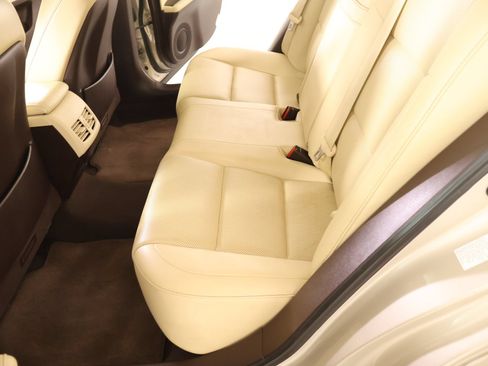 Used 2017 Lexus ES 350 w/ Premium Package FWD image 12