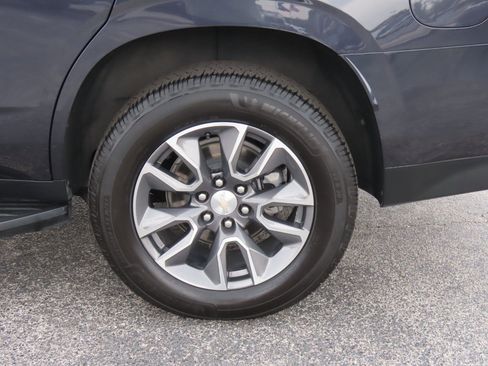 Used 2023 Chevrolet Tahoe LT RWD image 18