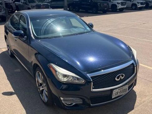 Used 2015 INFINITI Q70 L 3.7 RWD image 2