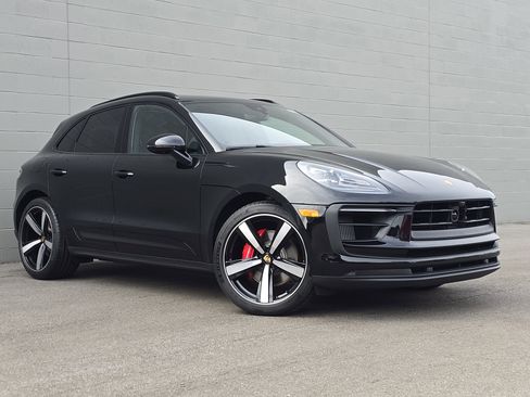 New 2026 Porsche Macan S image 7