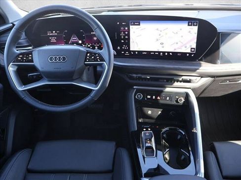 Used 2025 Audi Q5 Prestige AWD/4WD image 21