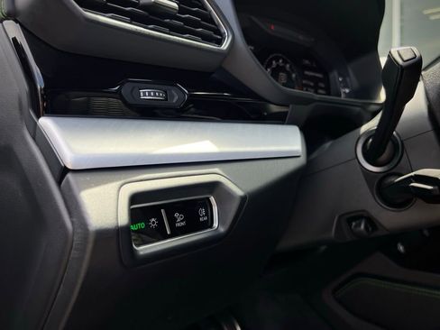 Used 2022 Lamborghini Urus image 61