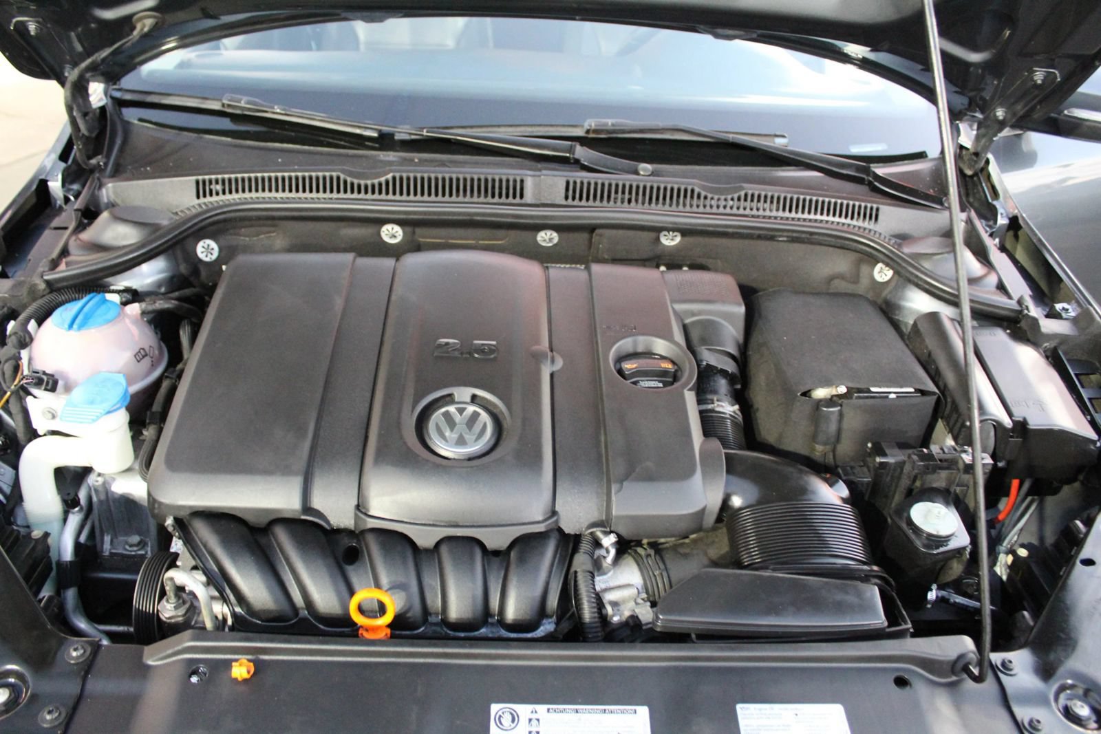 Used 2013 Volkswagen Jetta SE FWD image 32