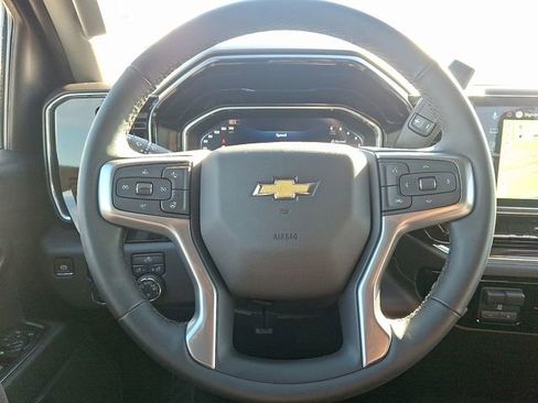 Certified 2025 Chevrolet Silverado 1500 LT image 20