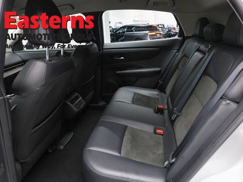Used 2023 Nissan Ariya FWD image 22