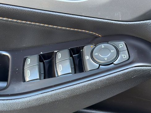 Used 2018 Chevrolet Traverse LS w/ LPO, Floor Liner Package FWD image 12