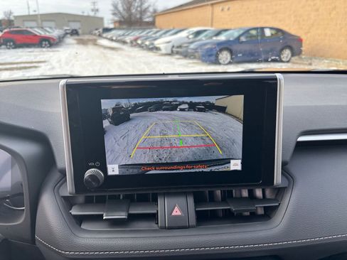 Used 2025 Toyota RAV4 LE image 17