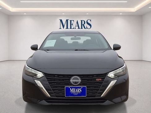Used 2025 Nissan Sentra SR FWD image 8