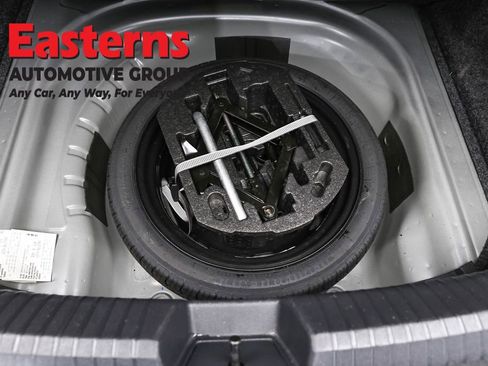 Used 2020 Volkswagen Jetta SE w/ SE Cold Weather Package image 23