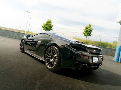 Used 2017 McLaren 570S RWD image 33