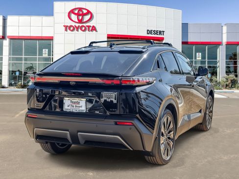 New 2026 Toyota C-HR AWD/4WD image 7