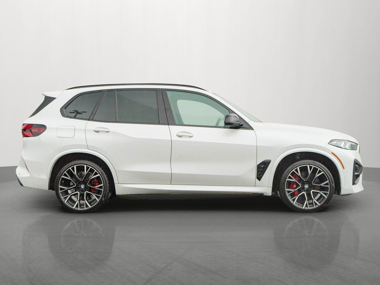 Used 2024 BMW X5 M Competition AWD/4WD image 8