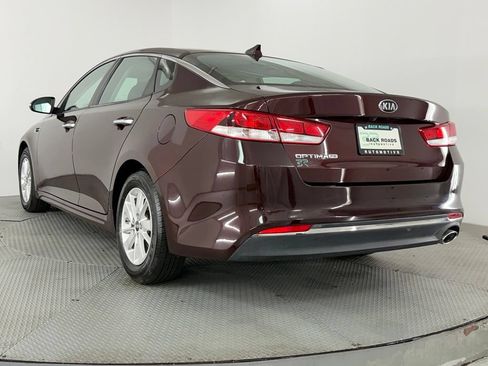 Used 2017 Kia Optima LX w/ Driver Convenience Package FWD image 7
