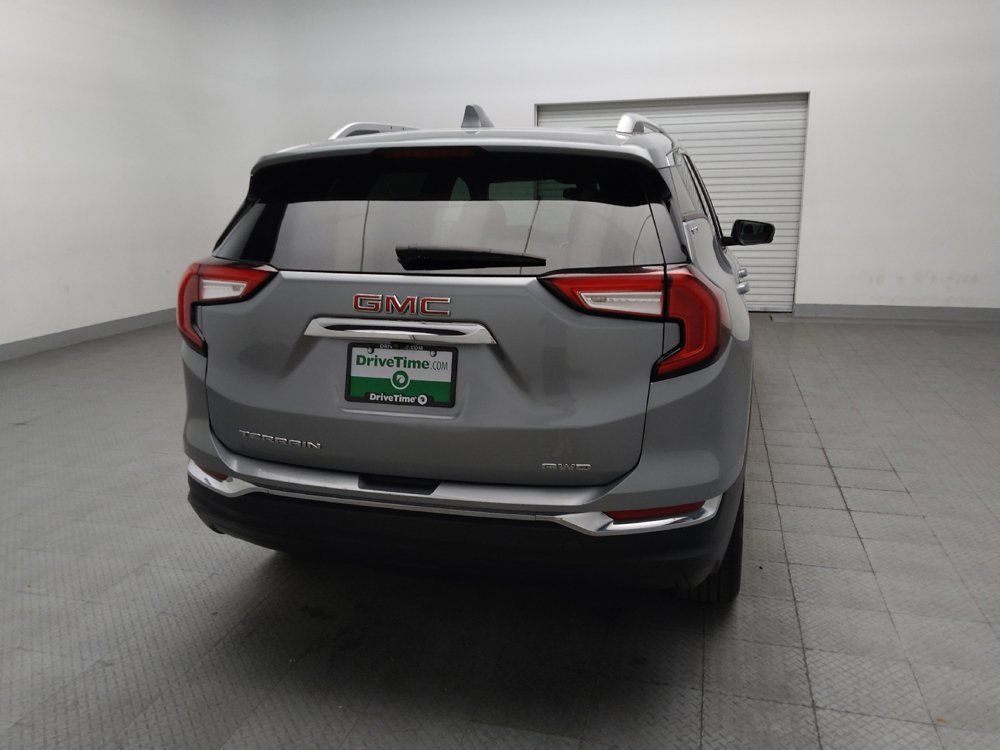 Used 2024 GMC Terrain SLT AWD/4WD image 7