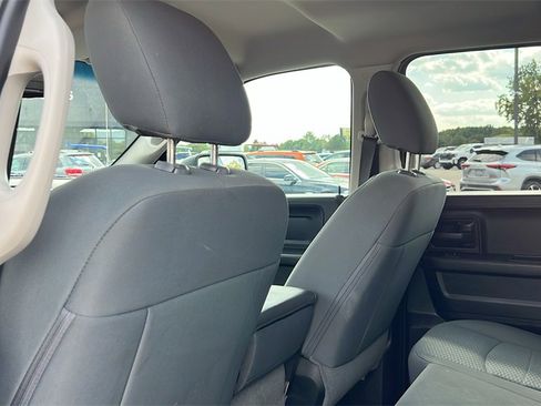 Used 2018 RAM 1500 ST w/ SXT Appearance Group image 29