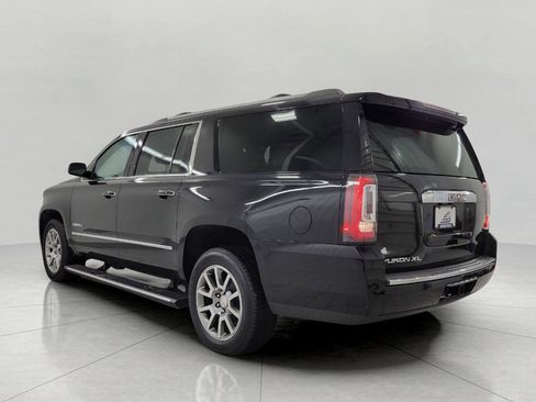 Used 2019 GMC Yukon XL Denali image 21
