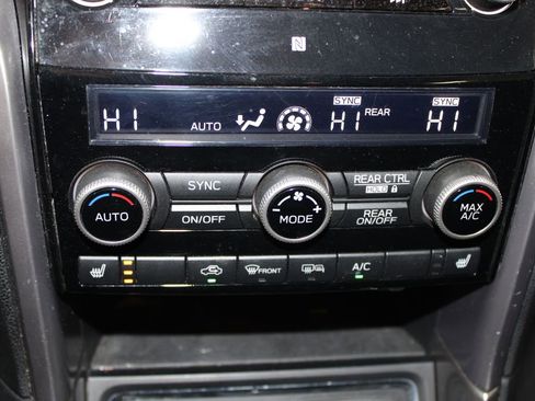 Used 2020 Subaru Ascent Premium w/ Convenience Package image 30