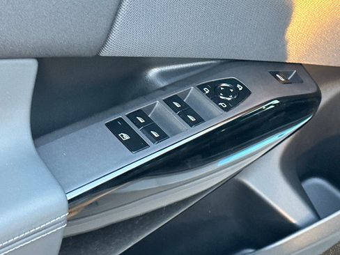 New 2026 BMW X3 xDrive30 w/ Premium Package image 19