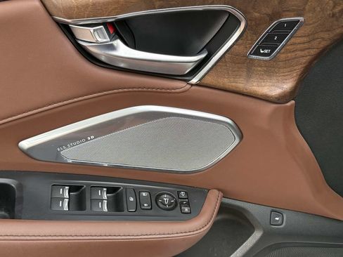 Certified 2024 Acura RDX SH-AWD w/ Advance Package image 15