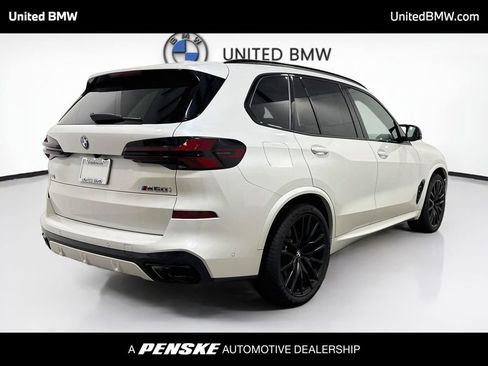 Used 2024 BMW X5 M60i AWD/4WD image 5