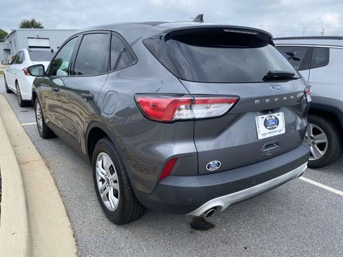 Used 2022 Ford Escape S FWD image 5