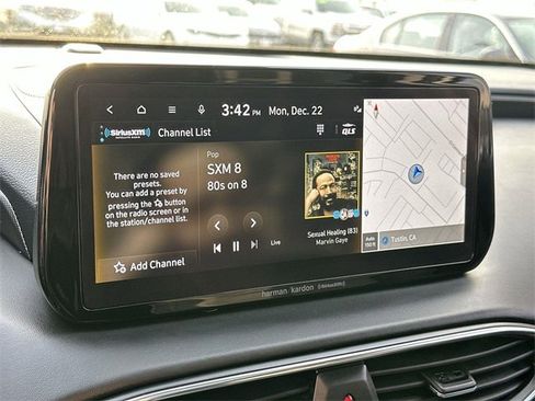 Used 2023 Hyundai Santa Fe Limited image 12