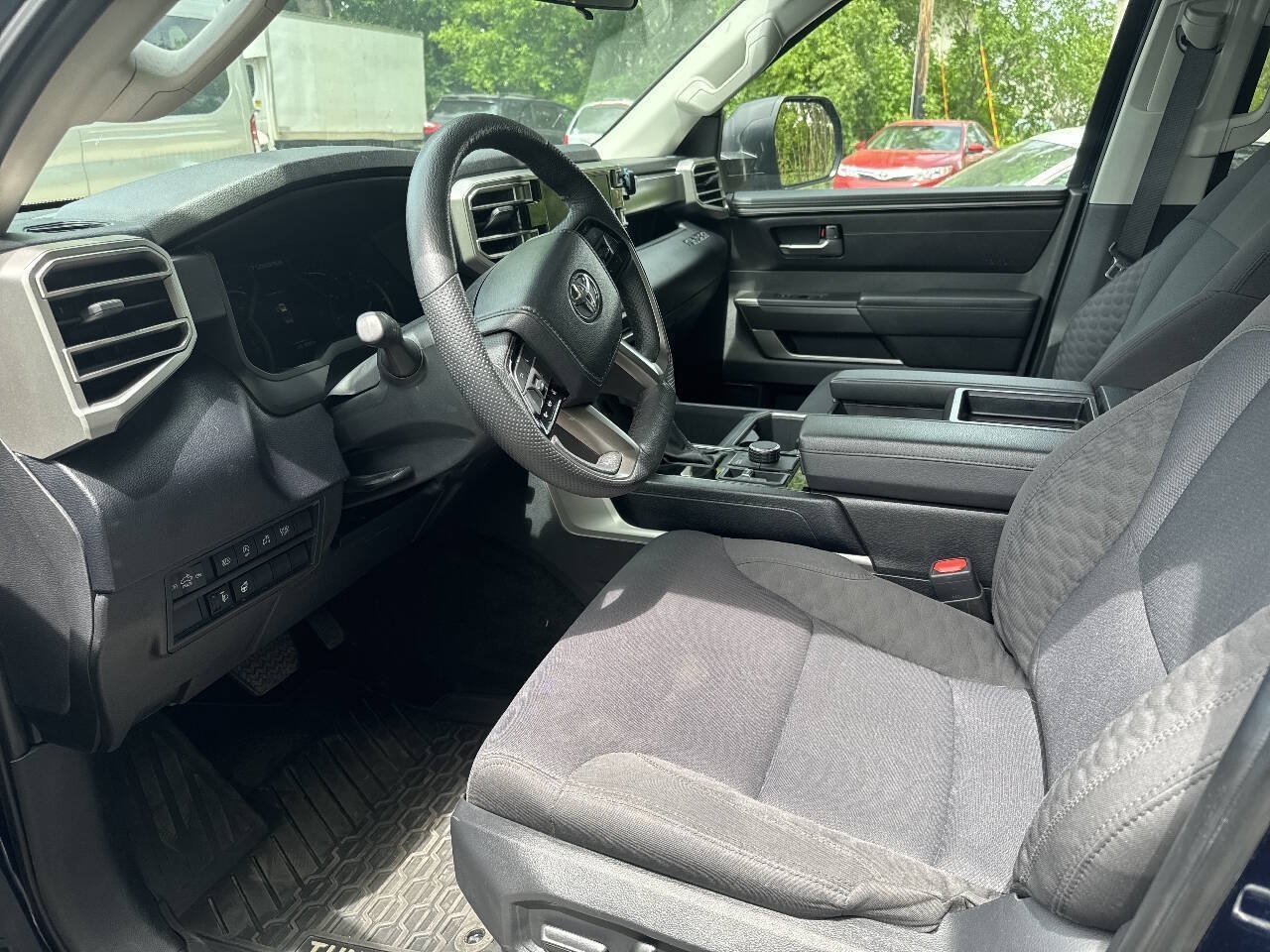 Used 2024 Toyota Tundra SR5 AWD/4WD image 8