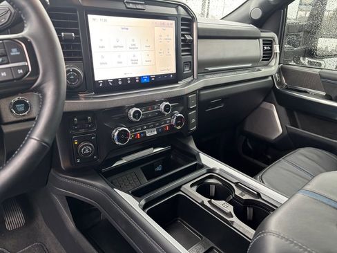 Used 2025 Ford F350 Platinum w/ Tremor Off-Road Package image 21