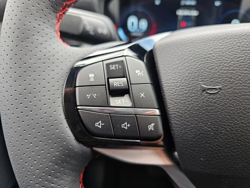 New 2026 Ford Explorer ST-Line AWD/4WD image 19