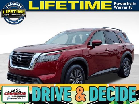 Used 2024 Nissan Pathfinder SV AWD/4WD image 1