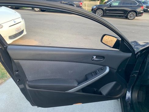 Used 2008 Nissan Altima 3.5 SE image 15