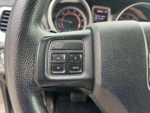 Used 2012 Dodge Journey SXT FWD image 22