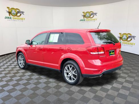 Used 2017 Dodge Journey GT w/ Driver Convenience Group FWD image 4