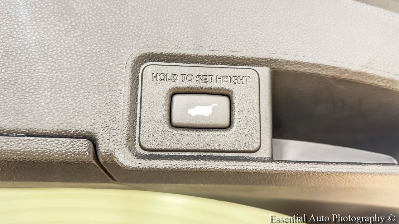 Used 2020 Acura RDX w/ Technology Package AWD/4WD image 22