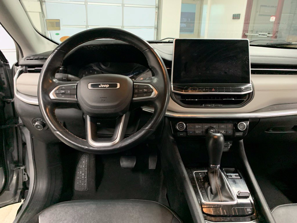 Used 2022 Jeep Compass Limited AWD/4WD image 8