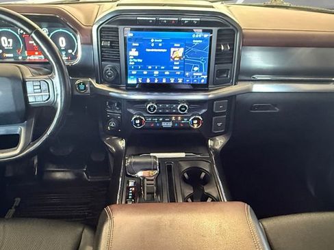 Used 2021 Ford F150 Lariat image 3