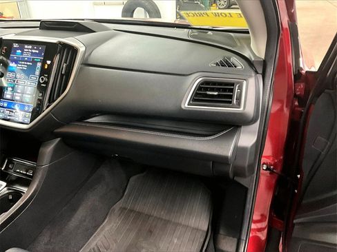 Used 2024 Subaru Ascent Limited w/ Technology Package image 13