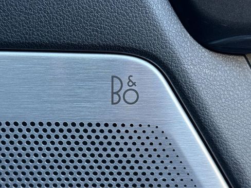 Used 2023 Ford F150 Lariat w/ Equipment Group 502A High image 20