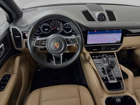 Certified 2019 Porsche Cayenne AWD/4WD image 24