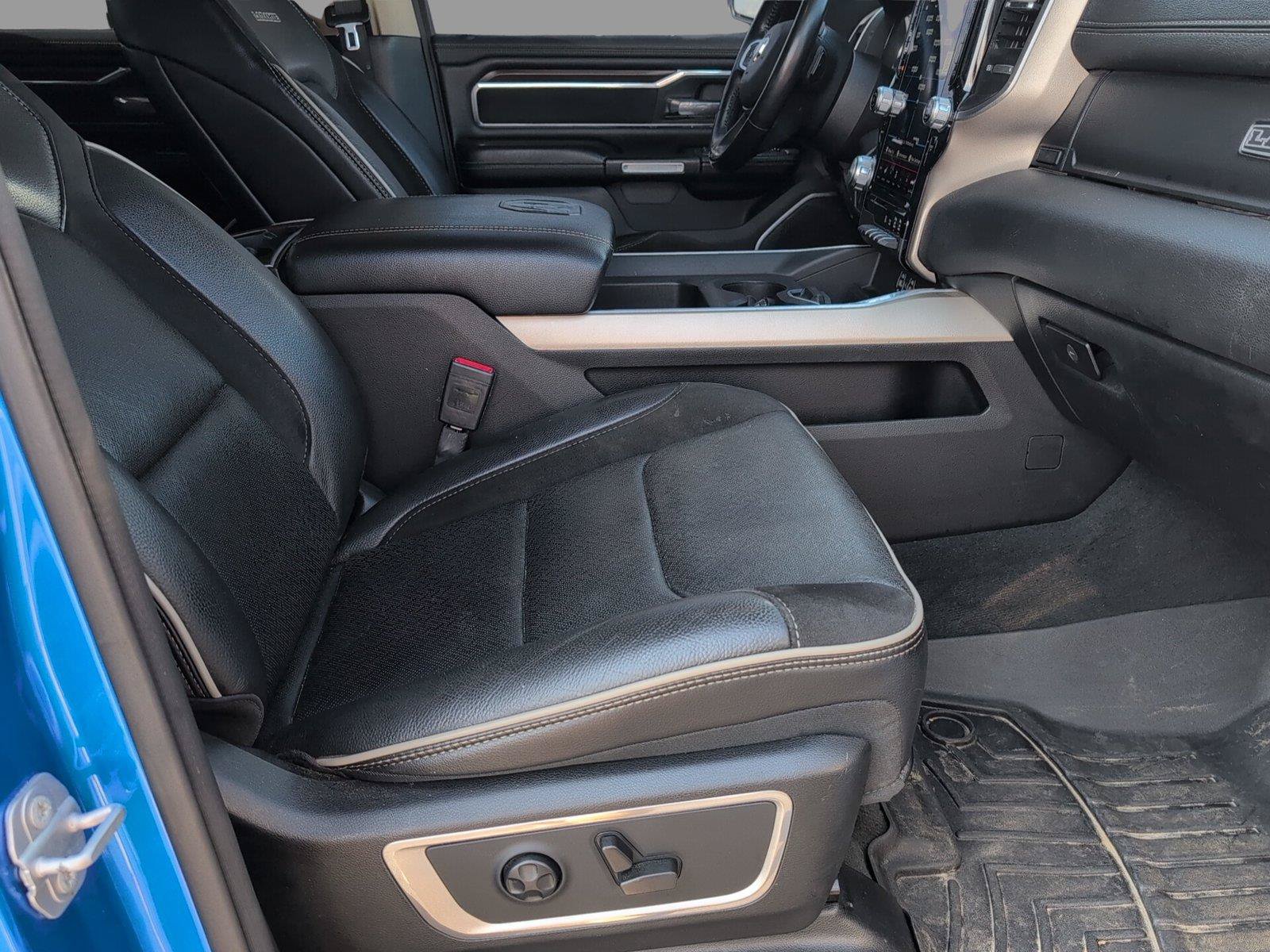 Used 2021 RAM 1500 Laramie AWD/4WD image 39