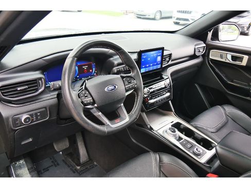 Used 2021 Ford Explorer ST w/ Equipment Group 401A AWD/4WD image 12