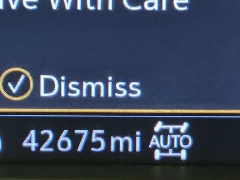 Certified 2024 Chevrolet Tahoe LS image 3