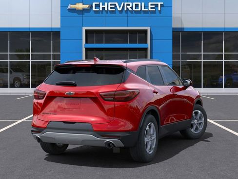 New 2025 Chevrolet Blazer LT w/ Convenience Package image 4