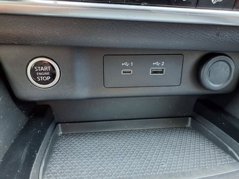 Used 2023 Nissan Rogue SV AWD/4WD image 11