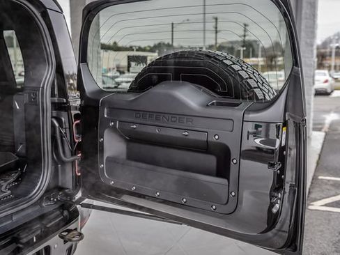 Used 2020 Land Rover Defender 110 X AWD/4WD image 12