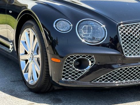 Used 2021 Bentley Continental GT image 8