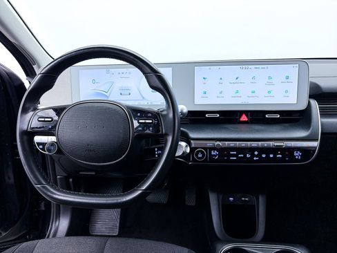 Used 2024 Hyundai Ioniq 5 SE RWD image 5